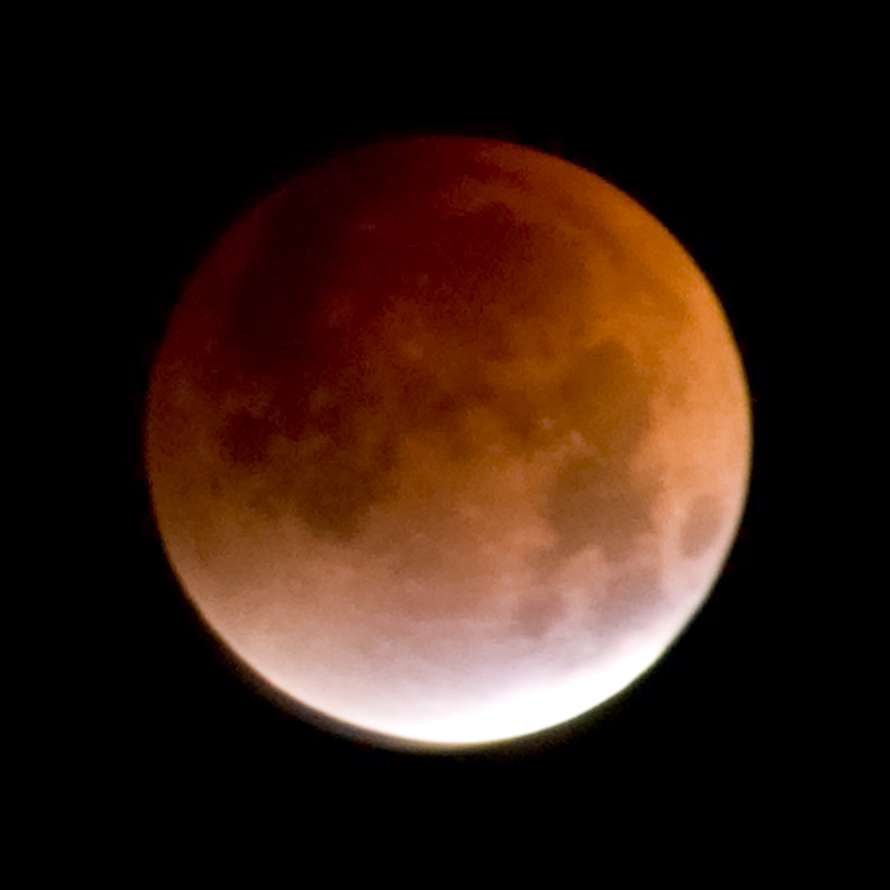 lunar eclipse enters totality